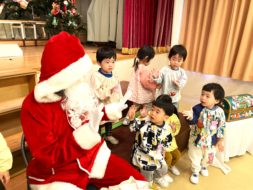幼少組　１２月の様子